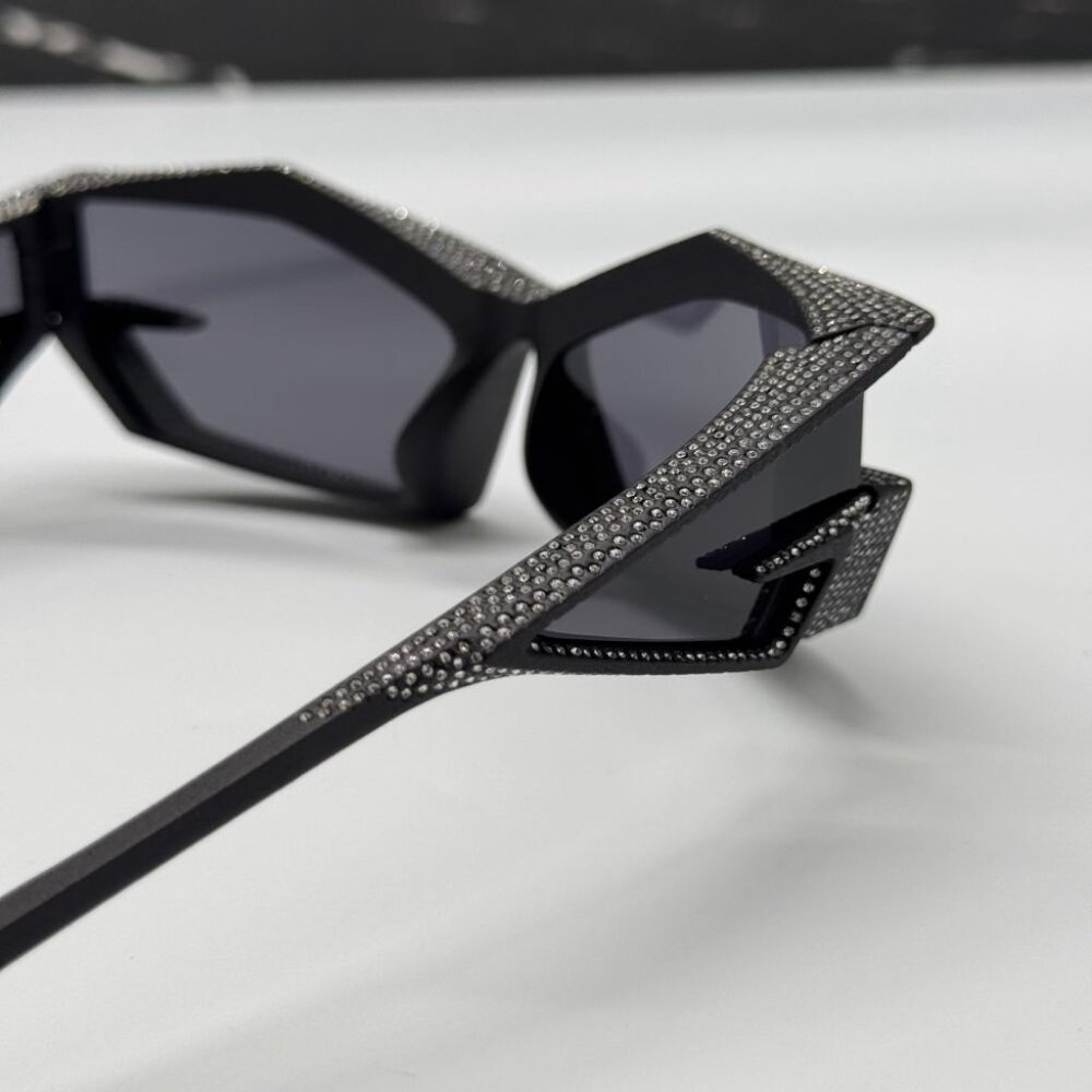 NEW GV40082I 02A GIVENCHY MATTE BLACK WITH STONES WOMEN GIVENCHY SUNGLASSES - Picture 8 of 12